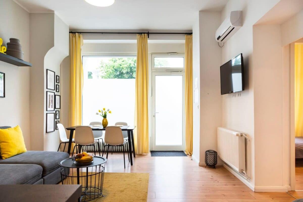 Kudamm Plus Ac Plus Selfcheckin Plus Free Street Parking Berlin Eksteriør billede